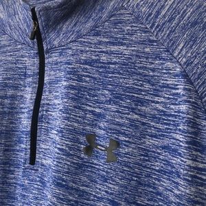 Men’s 2XL loose Heat ⚙️ Gear UnderArmour